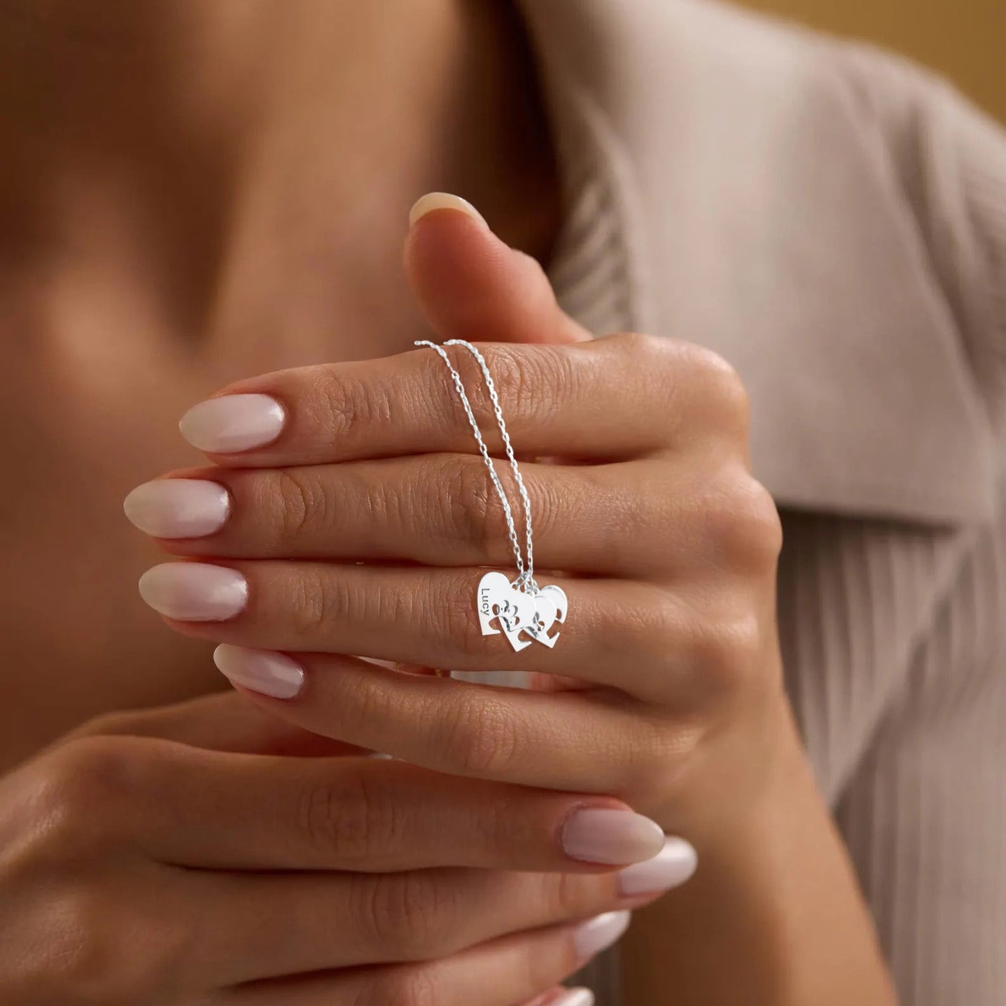 Personalizuotas letenėlės ir širdelės vėrinys su vardu