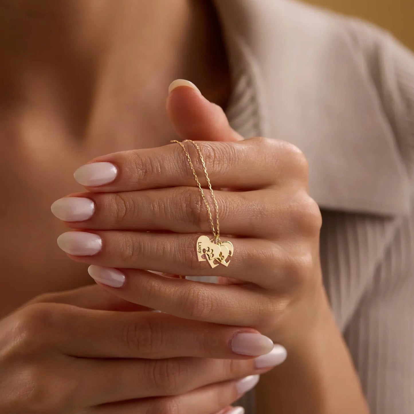 Personalizuotas letenėlės ir širdelės vėrinys su vardu